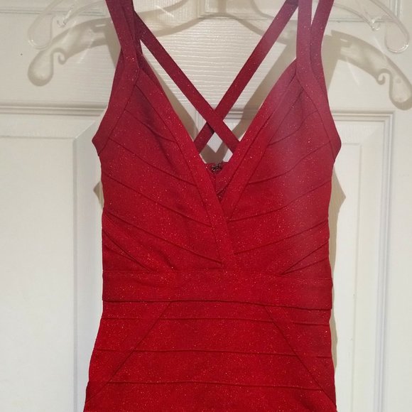 Guess Red Strappy Bodycon dress - Picture 1 of 8